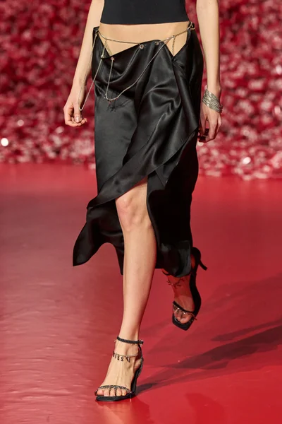 Look 45